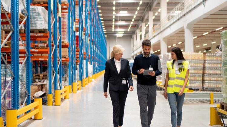 EFFE Technology: Revolutionizing Warehouse Management with Custom Software Solutions